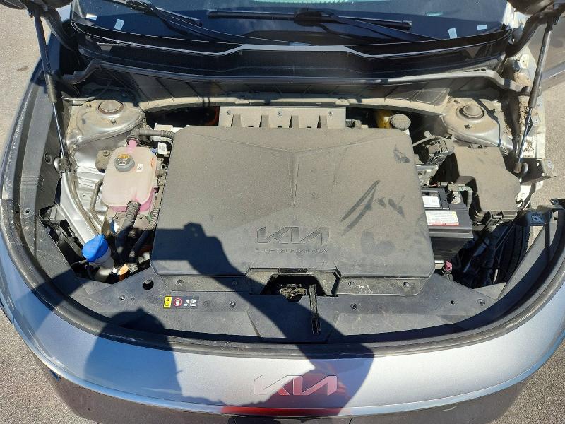 Photo 12 from auction – 2023 KIA NIRO with VIN KNDCR3L12P5075479