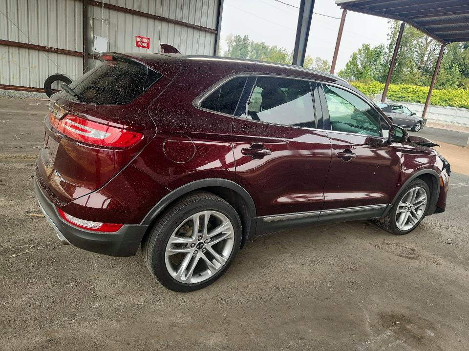 Photo 3 from auction – 2018 LINCOLN MKC with VIN 5LMCJ3D90JUL31040