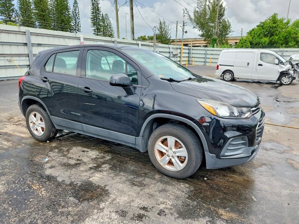 صورة رقم 4 من المزاد - 2018 CHEVROLET TRAX مع VIN 3GNCJNSB3JL210609