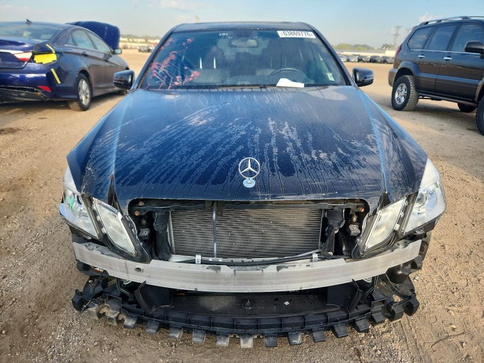 Photo 5 from auction – 2012 MERCEDES-BENZ E with VIN WDDHF8JB2CA611085