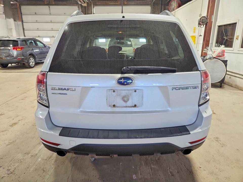 Photo 6 from auction – 2012 SUBARU FORESTER with VIN JF2SHBEC5CH440948
