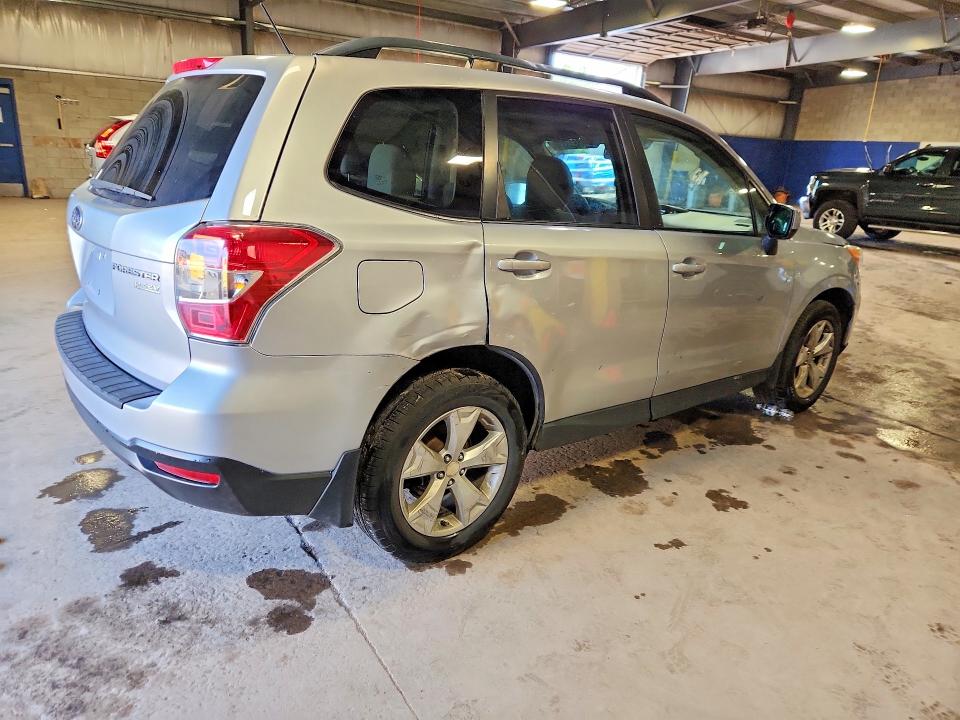 Photo 3 from auction – 2015 SUBARU FORESTER with VIN JF2SJAGC4FH403292