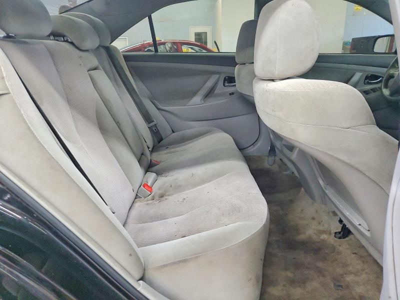 Photo 10 from auction – 2010 TOYOTA CAMRY with VIN 4T1BF3EK2AU090700