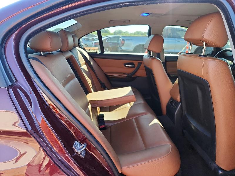 Photo 10 from auction – 2010 BMW 328 with VIN WBAPK5C51AA651434
