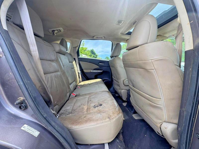 Photo 6 from auction – 2014 HONDA CR-V with VIN 2HKRM4H78EH701593