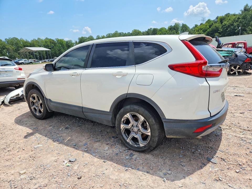 Photo 2 from auction – 2017 HONDA CR-V with VIN 2HKRW2H52HH686588