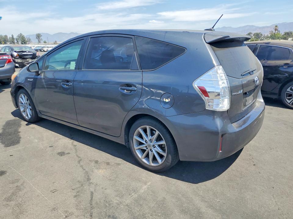 Photo 2 from auction – 2012 TOYOTA PRIUS V with VIN JTDZN3EU3C3033034