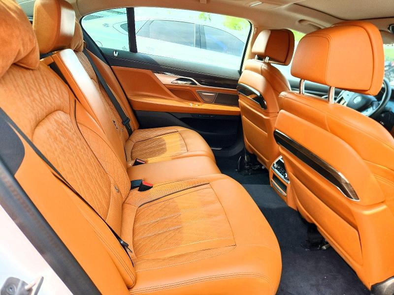 Photo 10 from auction – 2021 BMW 750 with VIN WBA7U2C03MCG03880