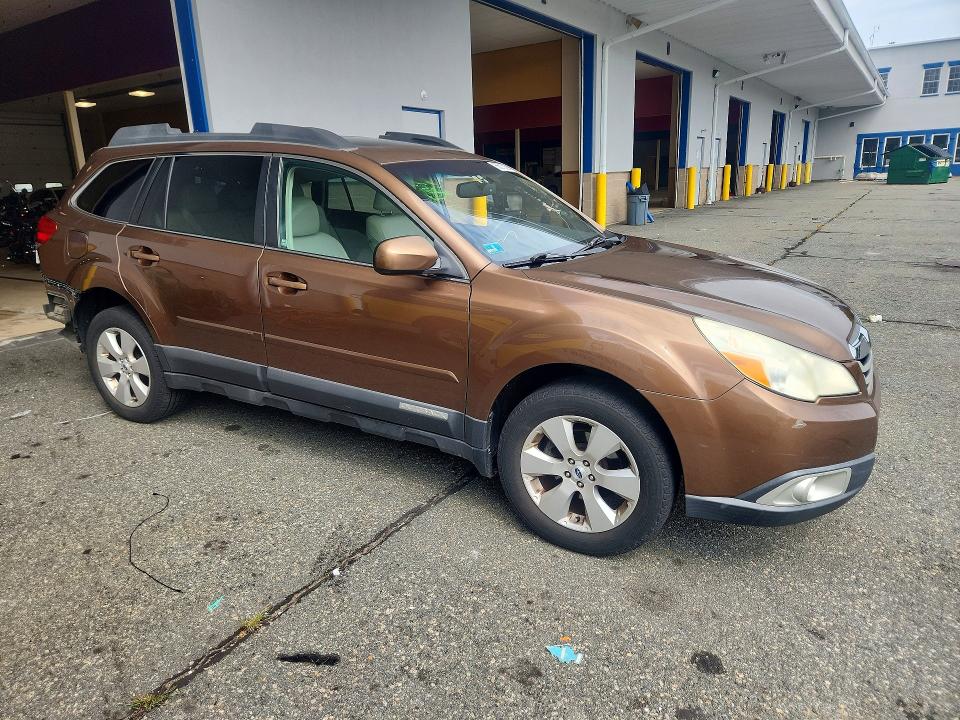 Zdjęcie 4 z aukcji – 2011 SUBARU OUTBACK z VIN 4S4BRBKC3B3442592