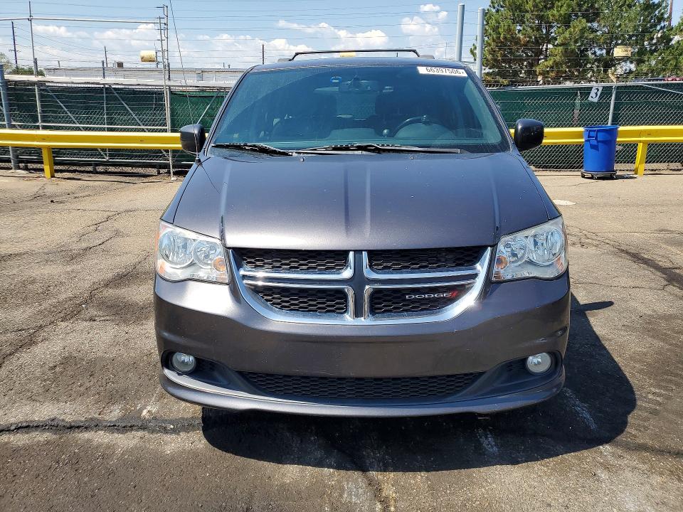 Снимка 5 от търг – 2017 DODGE GRAND CARAVAN с VIN 2C4RDGCG1HR761277