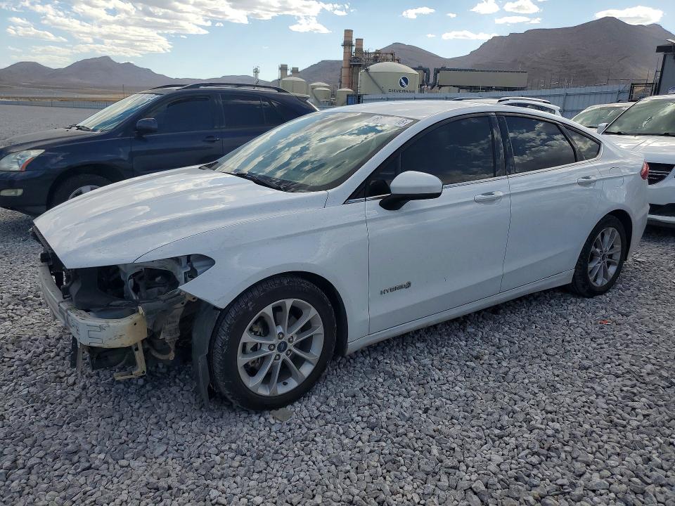 FORD FUSION 2019 с VIN 3FA6P0LU0KR201474 - Фото с аукциона