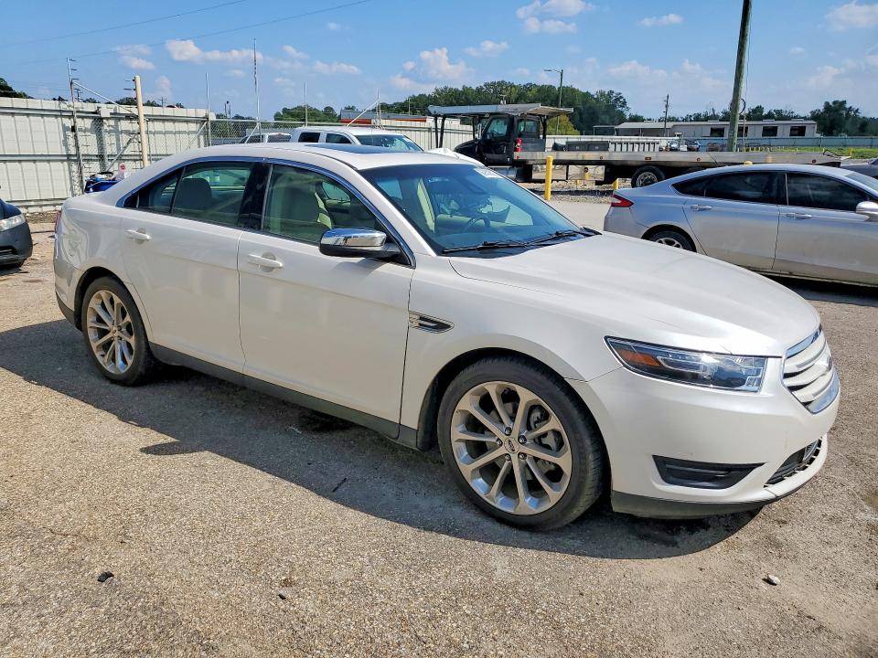 Снимка 4 от търг – 2015 FORD TAURUS с VIN 1FAHP2F8XFG199006