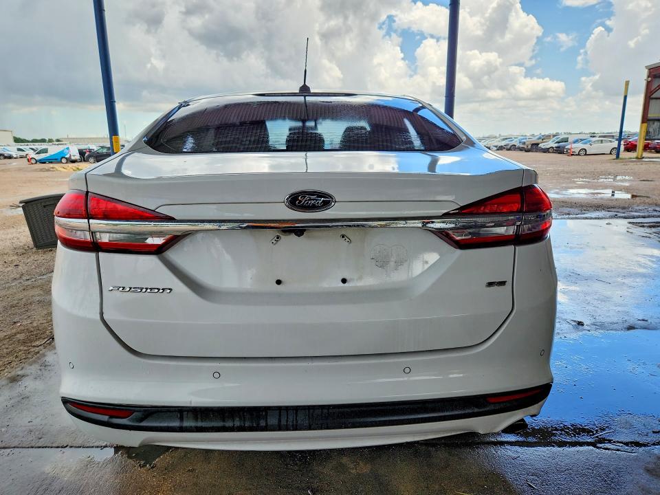 Photo 6 from auction – 2017 FORD FUSION with VIN 3FA6P0H72HR359388