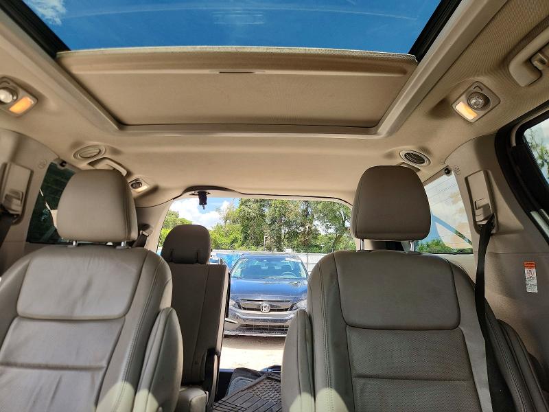 Photo 10 from auction – 2015 TOYOTA SIENNA with VIN 5TDDK3DCXFS097148