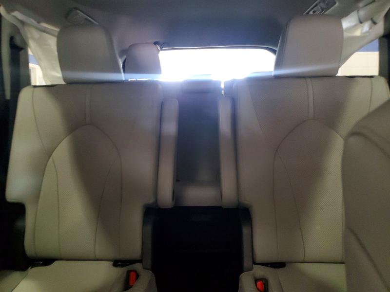 Photo 10 from auction – 2026 TOYOTA GRAND HIGHLANDER with VIN 5TDAAAB50TS125310