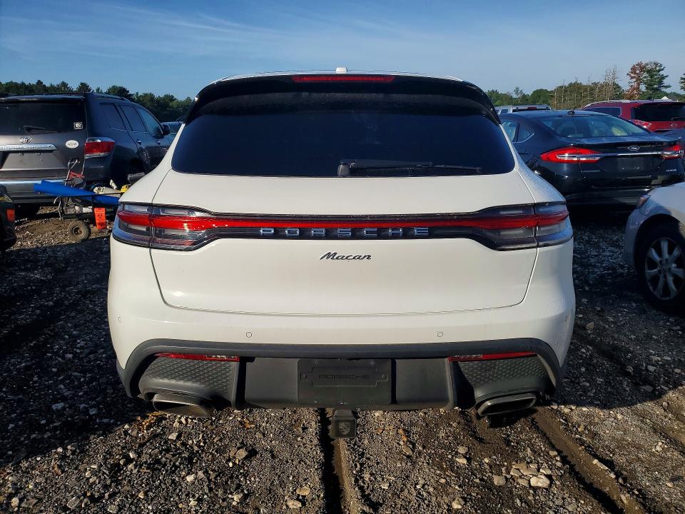 Foto 6 de la subasta – 2022 PORSCHE MACAN con VIN WP1AA2A55NLB04740
