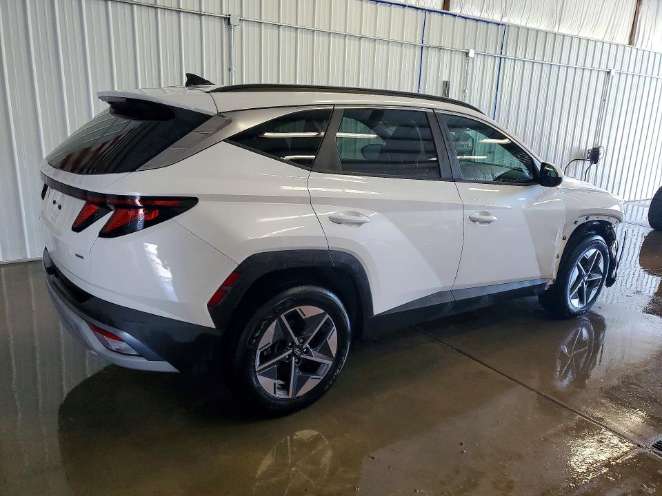 Photo 3 from auction – 2025 HYUNDAI TUCSON with VIN 3KMJBCDE3SE010972