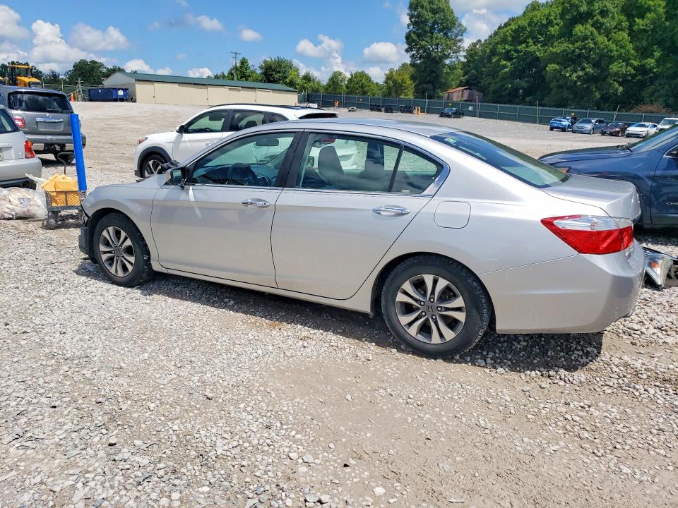 Photo 2 from auction – 2014 HONDA ACCORD with VIN 1HGCR2F33EA070417