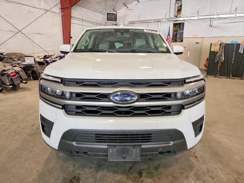 Photo 5 from auction – 2022 FORD EXPEDITION with VIN 1FMJU1JT9NEA27940
