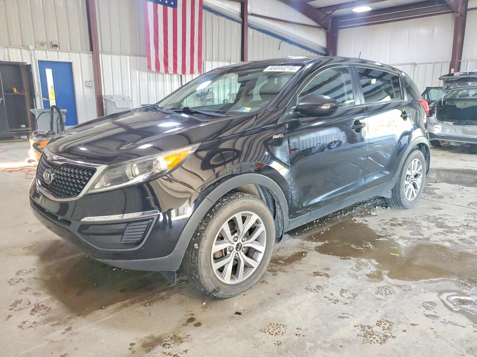 KIA SPORTAGE 2015 with VIN KNDPBCAC4F7791622 - Photo from auction