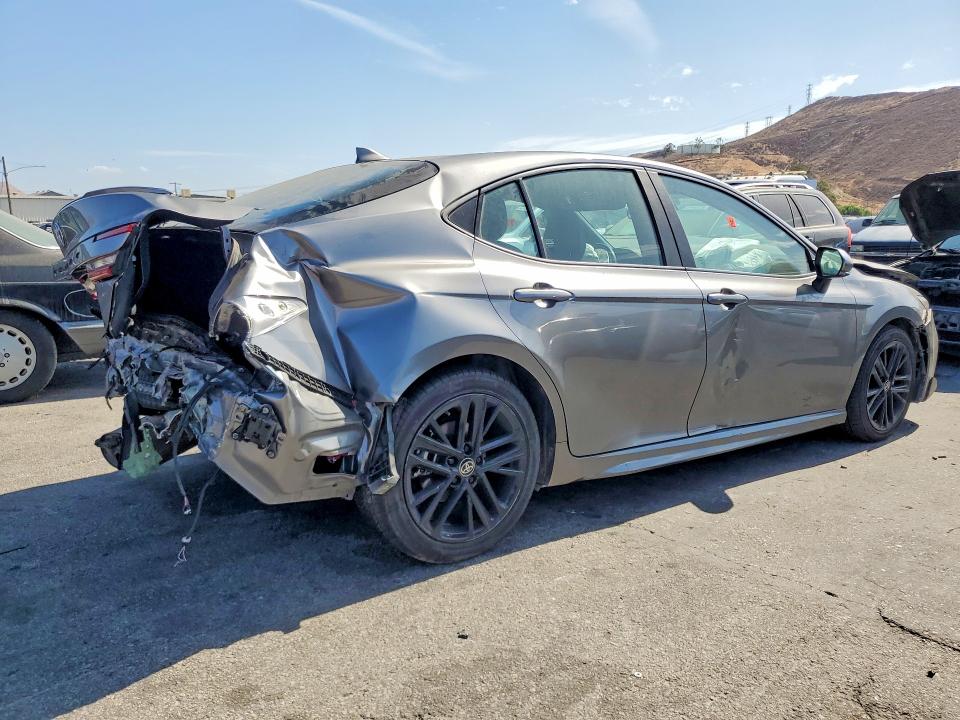 Photo 3 from auction – 2025 TOYOTA CAMRY with VIN 4T1DAACK4SU526947