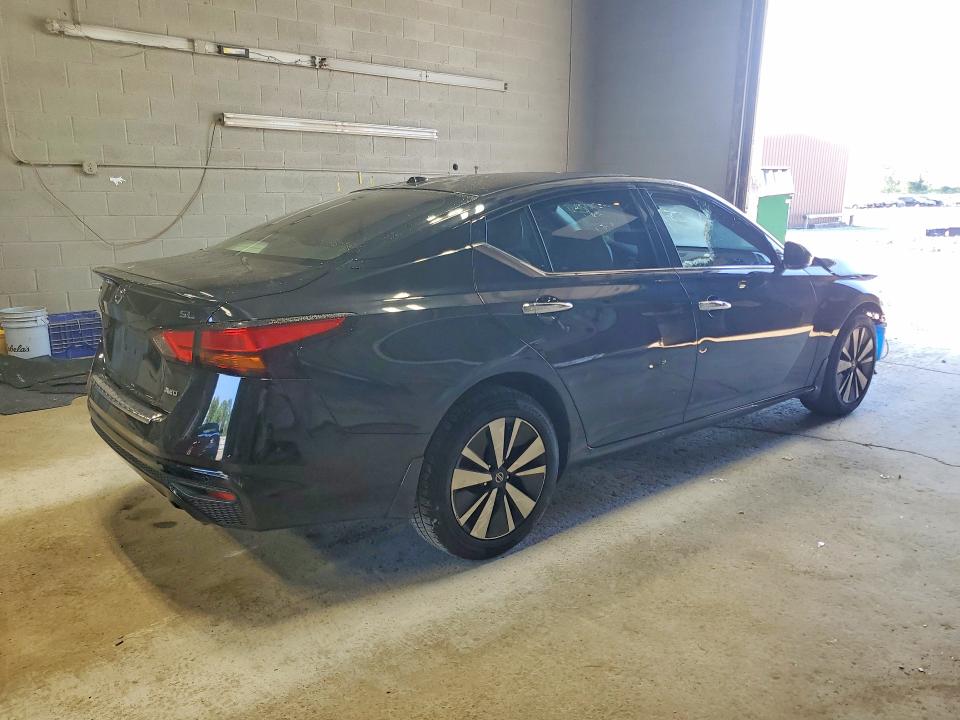 Photo 3 from auction – 2019 NISSAN ALTIMA with VIN 1N4BL4EW2KC130762