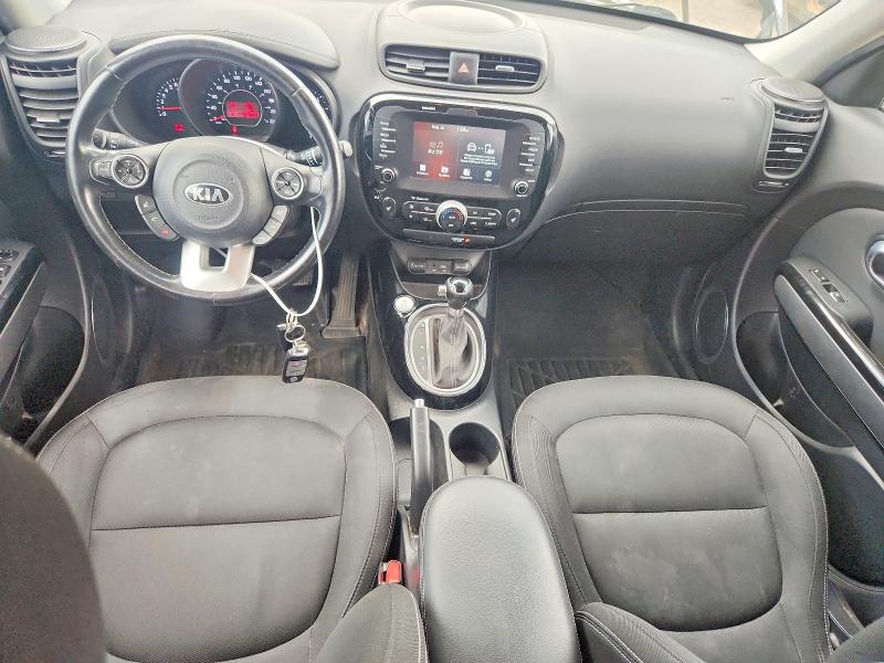 Photo 8 from auction – 2017 KIA SOUL with VIN KNDJP3A53H7440194