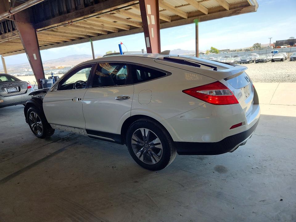 Photo 2 from auction – 2015 HONDA CROSSTOUR with VIN 5J6TF2H59FL001074