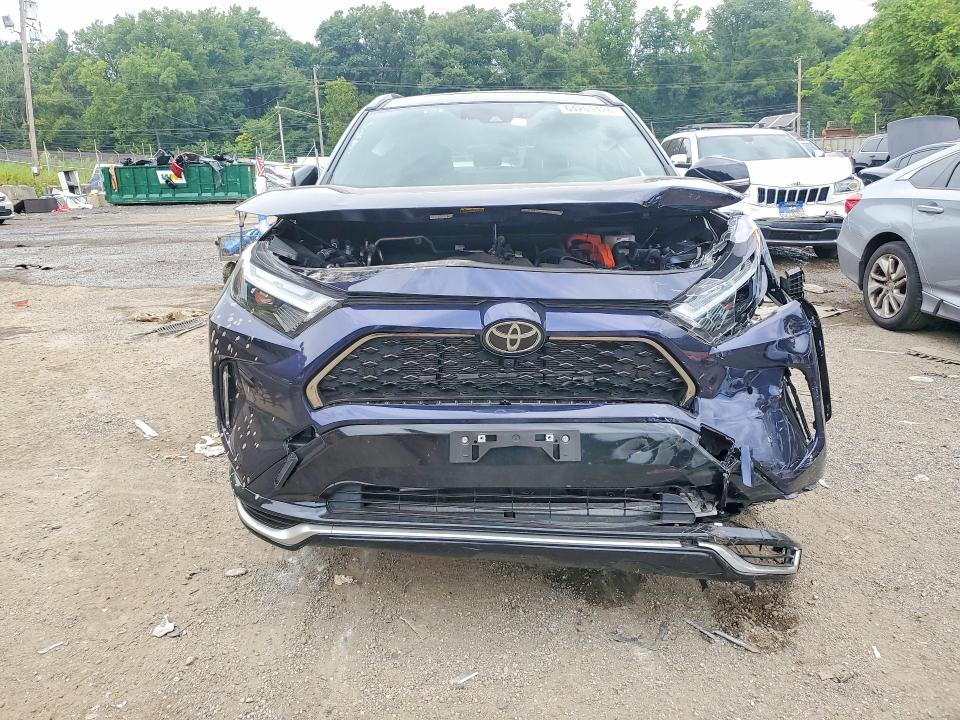 Photo 5 from auction – 2025 TOYOTA RAV4 with VIN JTMFB3FV6SD249505