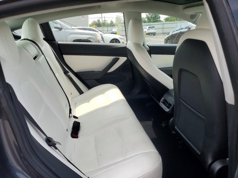 Photo 10 from auction – 2018 TESLA MODEL 3 with VIN 5YJ3E1EAXJF155583
