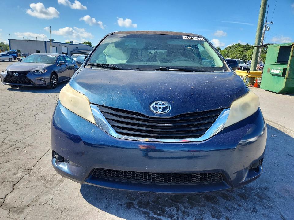 Photo 5 from auction – 2011 TOYOTA SIENNA with VIN 5TDKK3DC1BS125680