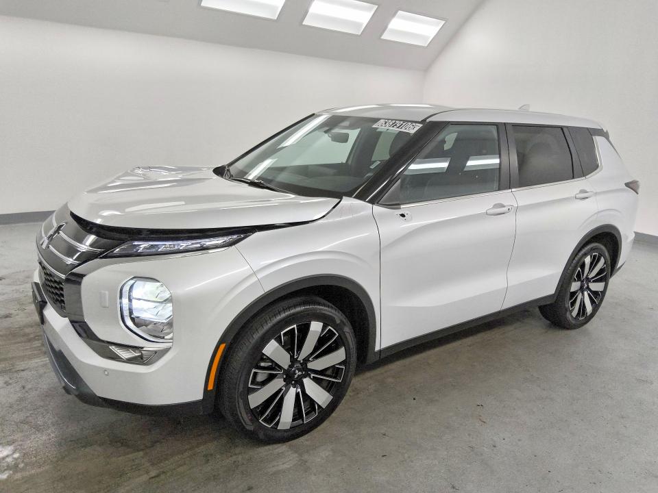 MITSUBISHI OUTLANDER 2025 with VIN JA4J4VA81SZ060095 - Photo from auction
