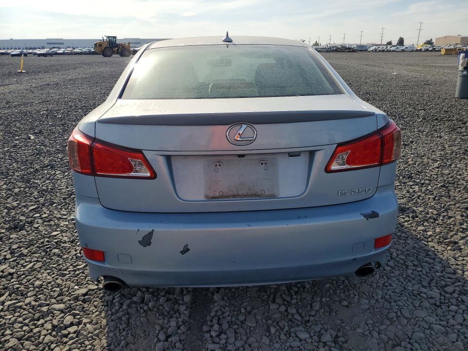 Photo 6 from auction – 2011 LEXUS IS 250 with VIN JTHBF5C28B5154283