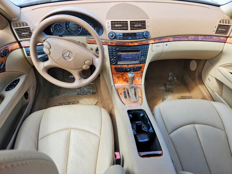 Photo 8 from auction – 2009 MERCEDES-BENZ E with VIN WDBUF56X49B432298