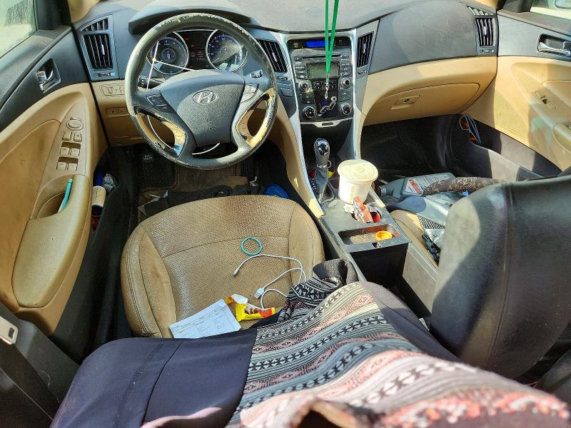 Photo 8 from auction – 2012 HYUNDAI SONATA with VIN 5NPEB4AC4CH364963