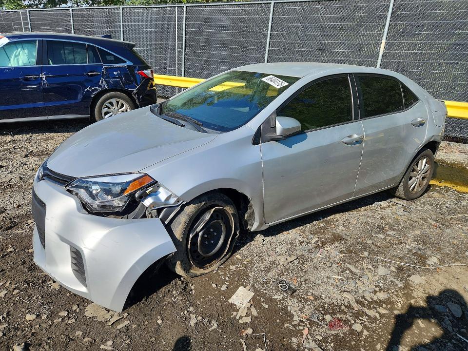 TOYOTA COROLLA 2015 with VIN 2T1BURHE9FC373103 - Photo from auction