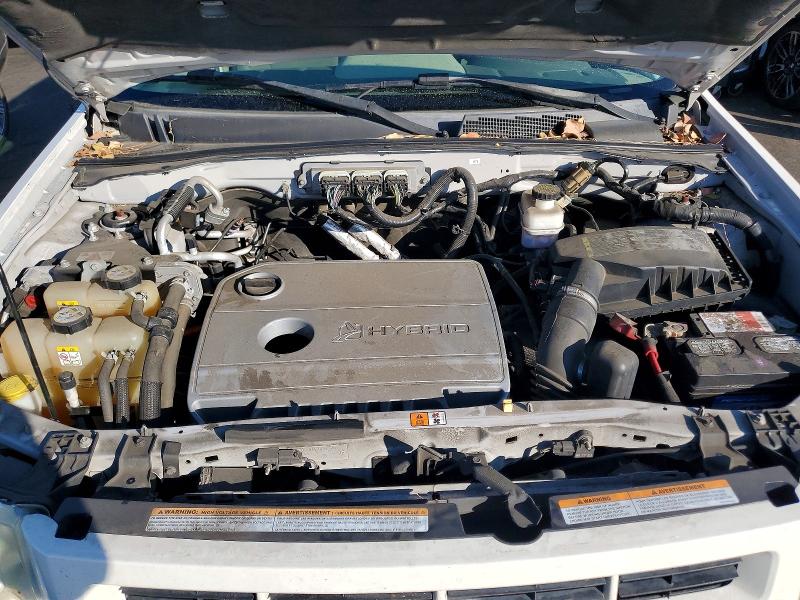 Photo 12 from auction – 2009 FORD ESCAPE with VIN 1FMCU49309KC33430