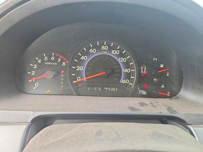 Photo 9 from auction – 2005 HONDA ODYSSEY with VIN 5FNRL38645B027834