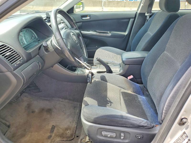Photo 7 from auction – 2004 TOYOTA CAMRY with VIN 4T1BA30K14U503166
