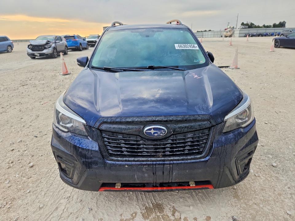 Photo 5 from auction – 2019 SUBARU FORESTER with VIN JF2SKAPC5KH400179