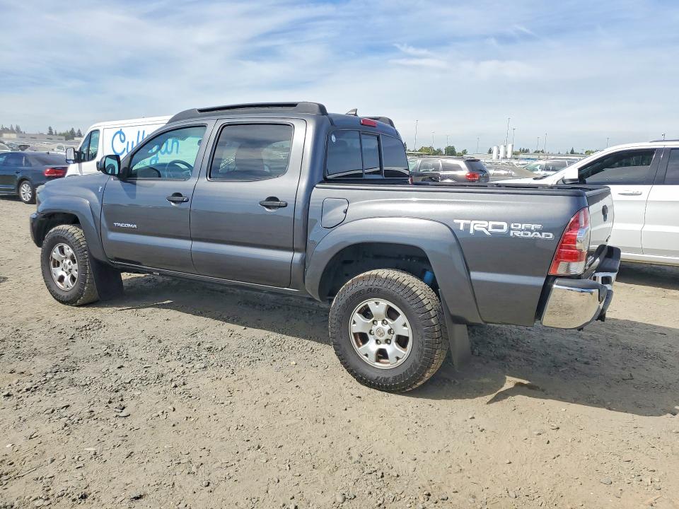Photo 2 from auction – 2015 TOYOTA TACOMA with VIN 3TMJU4GN7FM187941