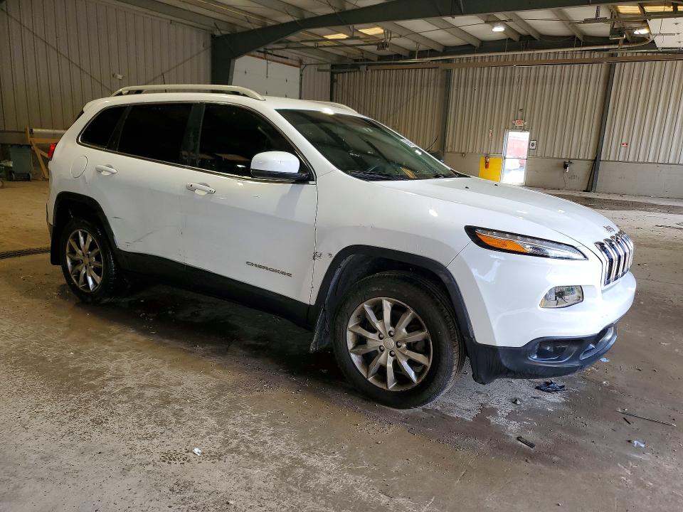 Photo 4 from auction – 2018 JEEP CHEROKEE with VIN 1C4PJMDB2JD582742