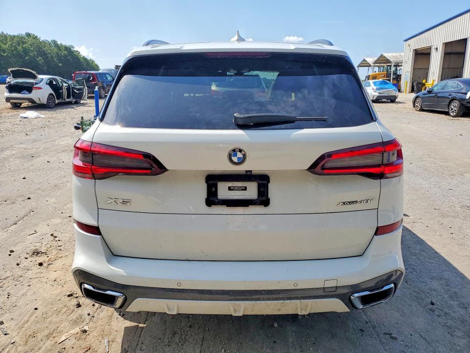 Photo 6 from auction – 2020 BMW X5 with VIN 5UXCR6C03L9C49959