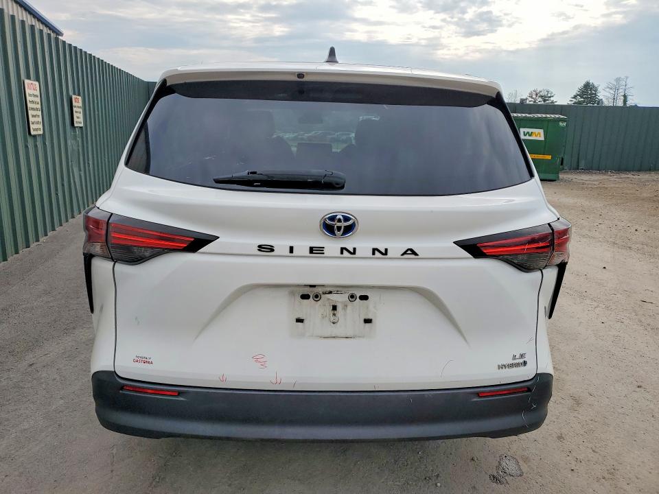 Photo 6 from auction – 2022 TOYOTA SIENNA with VIN 5TDKRKEC6NS100721
