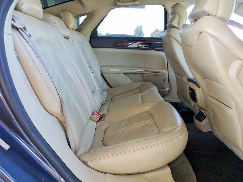 Photo 10 from auction – 2013 LINCOLN MKZ with VIN 3LN6L2LU3DR817993