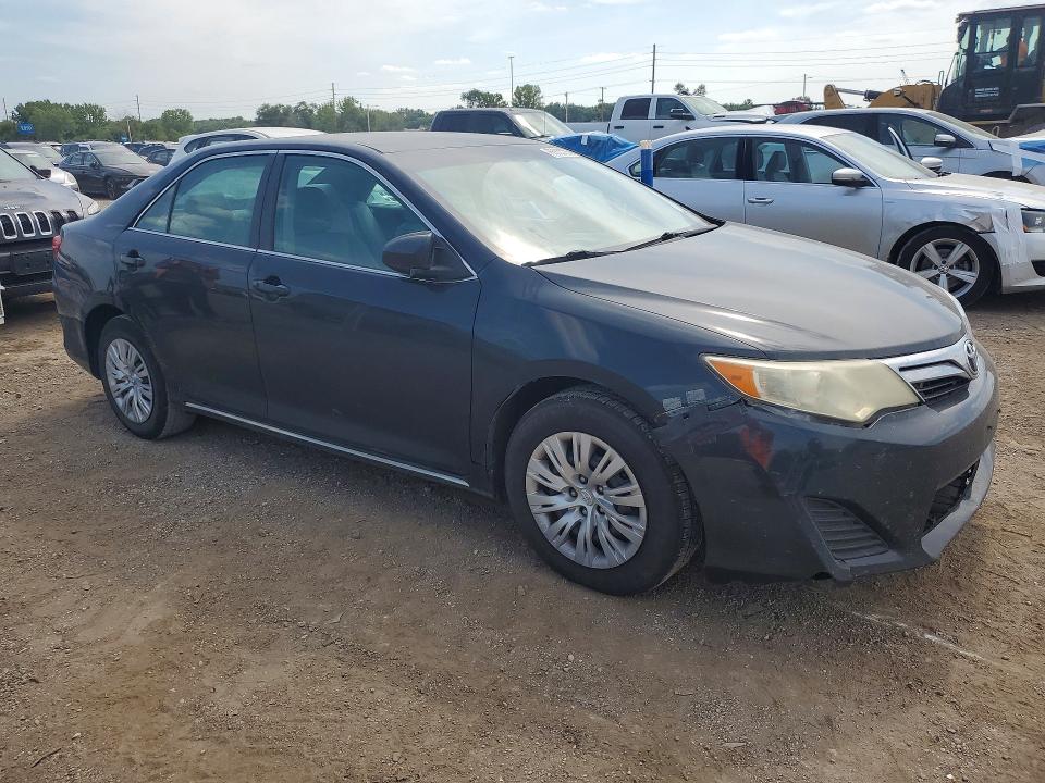Photo 4 from auction – 2014 TOYOTA CAMRY with VIN 4T1BF1FK7EU305674
