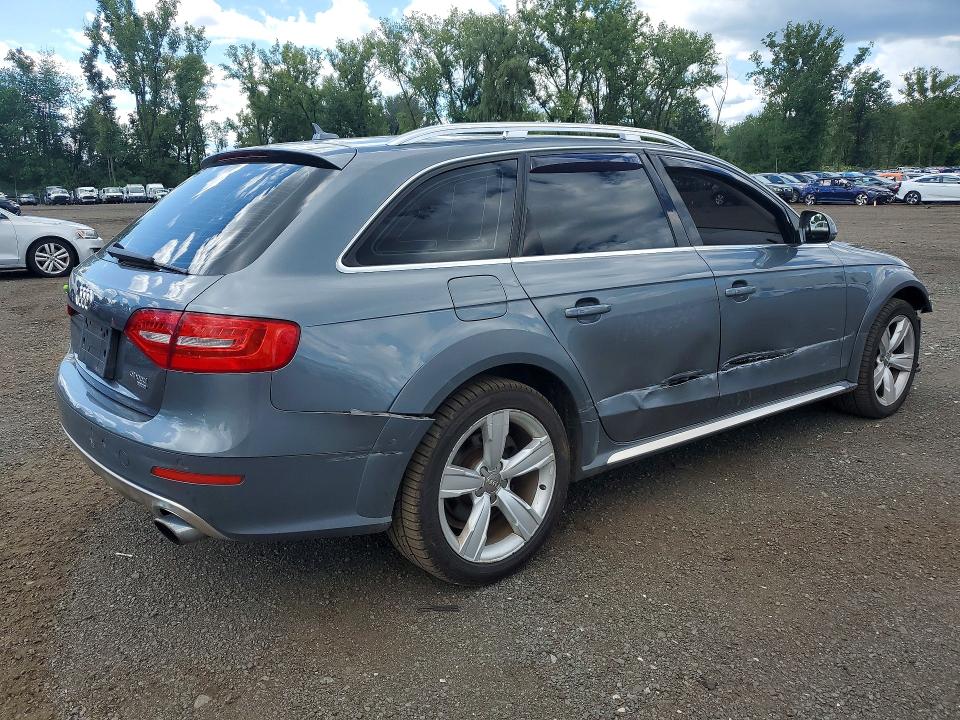 Foto 3 de la subasta – 2013 AUDI ALLROAD con VIN WA1UFAFL5DA130020