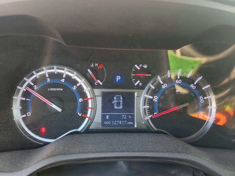 Снимка 9 от търг – 2018 TOYOTA 4RUNNER с VIN JTEBU5JR6J5600352