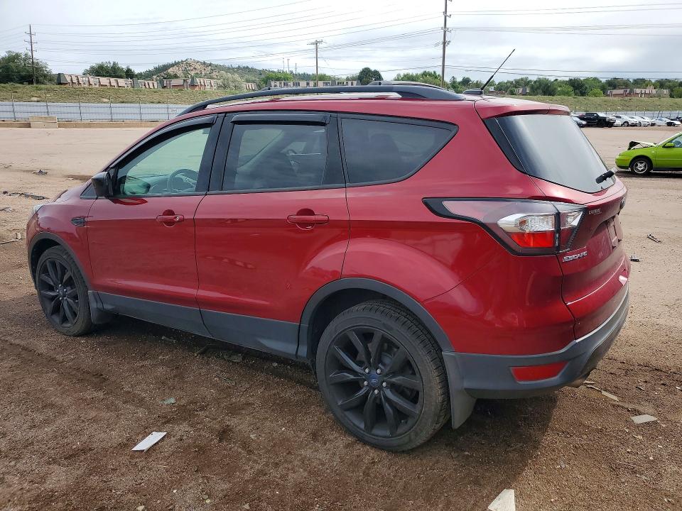 Photo 2 from auction – 2018 FORD ESCAPE with VIN 1FMCU9GD7JUA62273