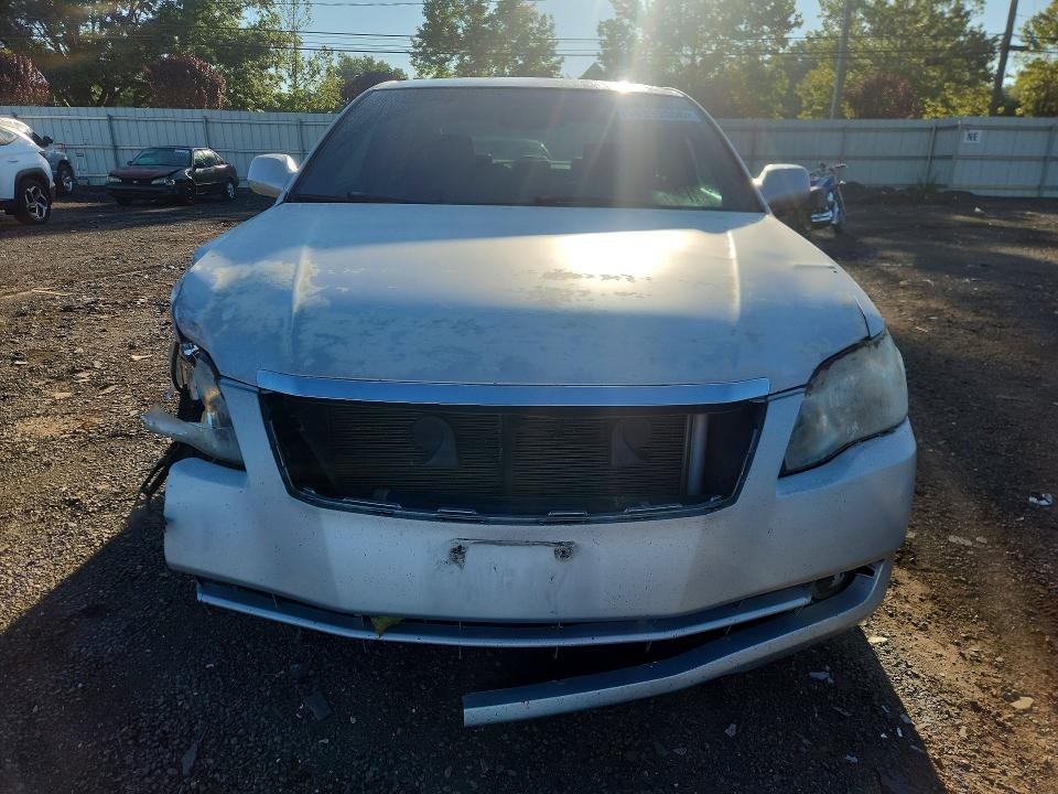 Photo 5 from auction – 2006 TOYOTA AVALON with VIN 4T1BK36B46U121611